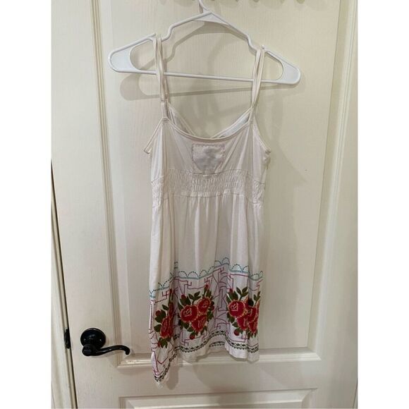 Johnny Was Embroidered Butterfly and Floral Flowy top size XS - Picture 6 of 7